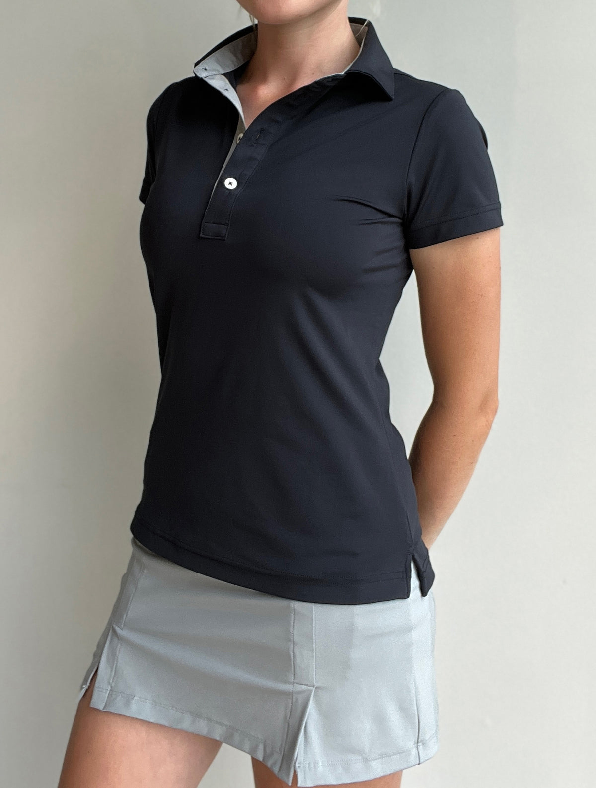WOMEN'S ATHLETIC BUTTON UP POLO